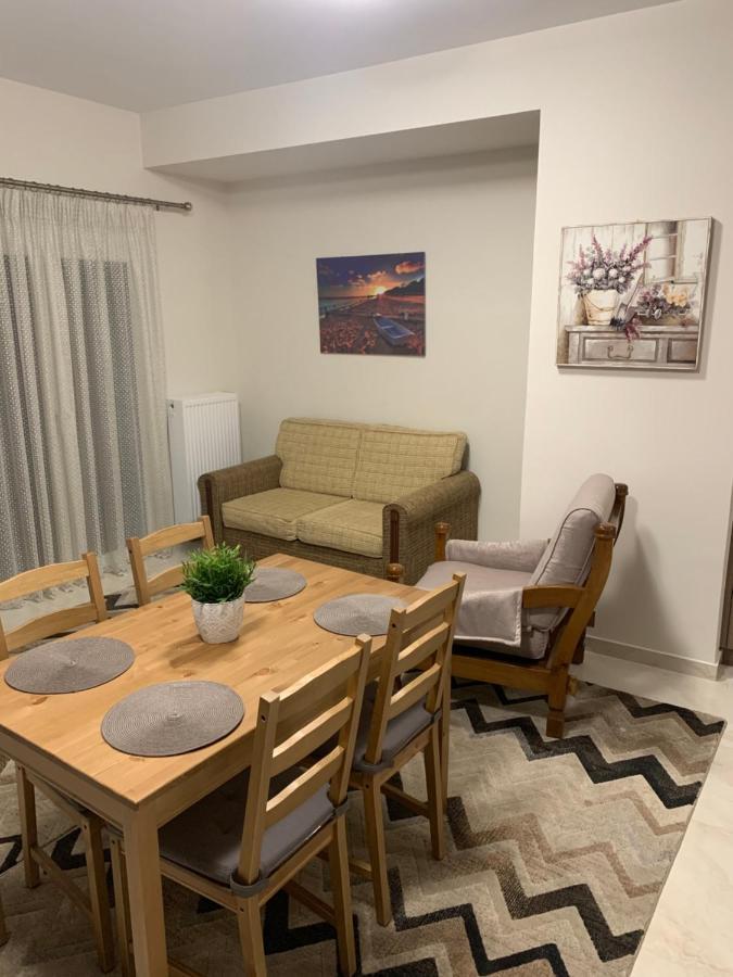 Renovated Apartment In The Center Of Larisa Exterior foto